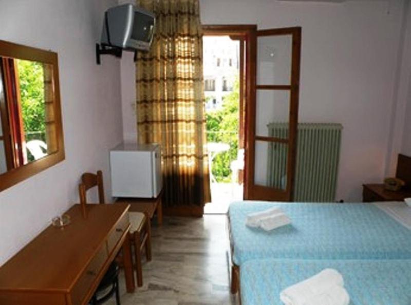 Hotel Kavouris Скопелос Стая снимка